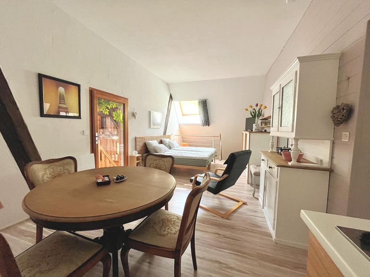 Herbes Et Collines Homestay *